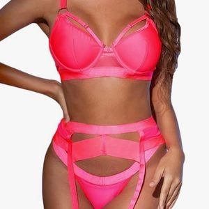 Never Worn Sheer 4 Piece Lingerie Set